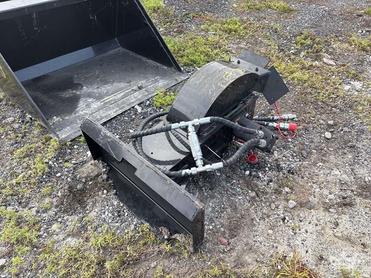 2025-giyi-gy-szymj-hydraulic-stump-grinder-mini-skid-steer-attachment-image-2