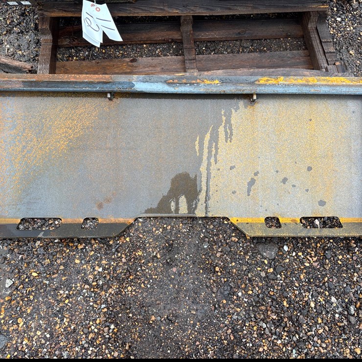 #14 • Skid Steer Weld On Plate