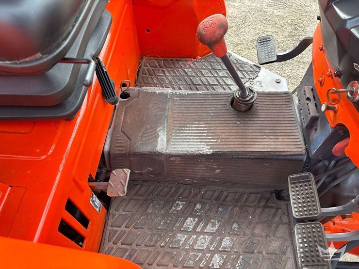 kubota-m4700-image-14