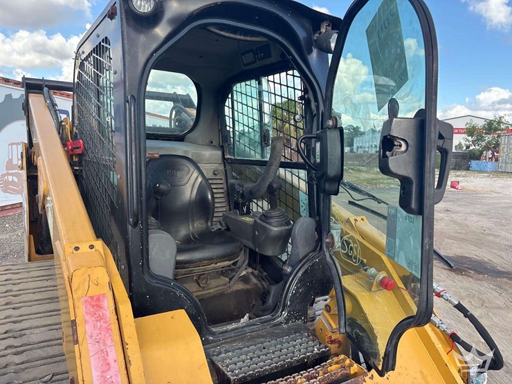 2018-caterpillar-287d-image-11