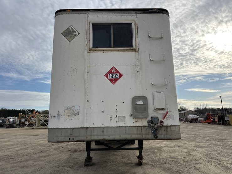 caterpillar-365-kw-image-8