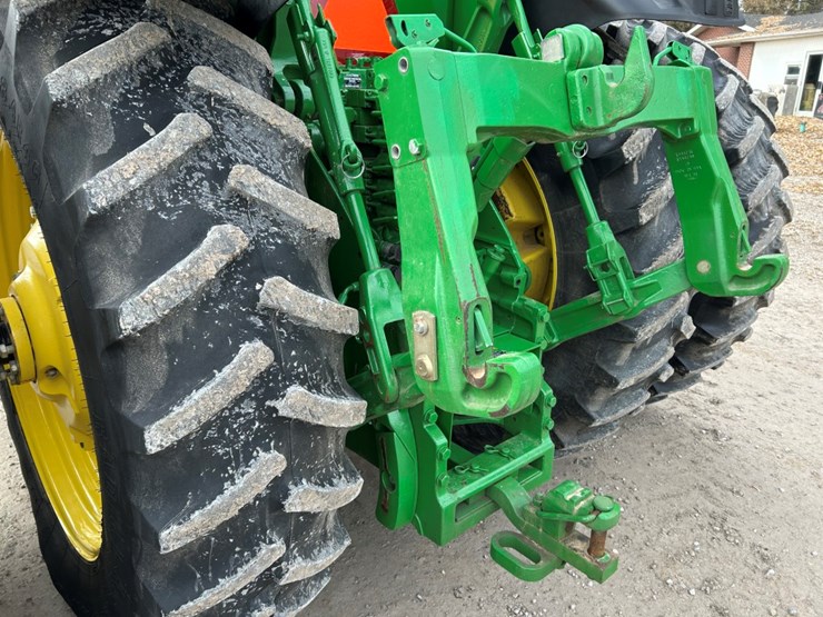2014-john-deere-8270r-image-28