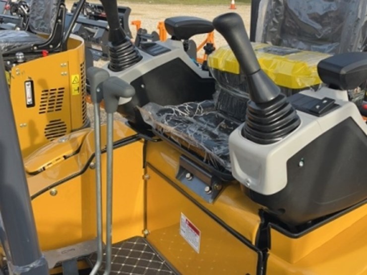 2025-cfg-industrial-qk18r-image-5