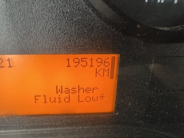 2009-international-7600-image-28