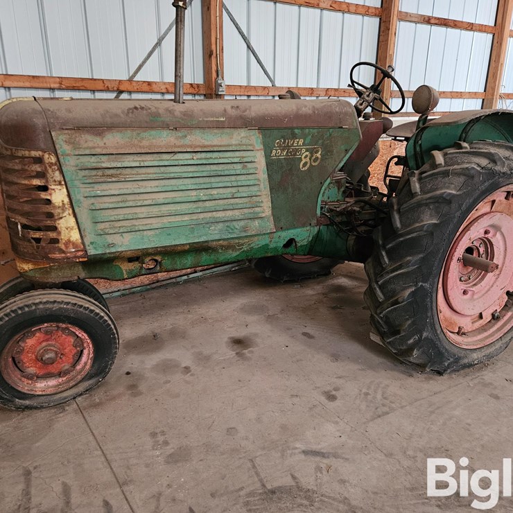 OLIVER 88