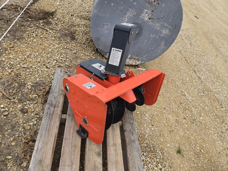 #5957-•-dr-snowblower-attachment-image-3