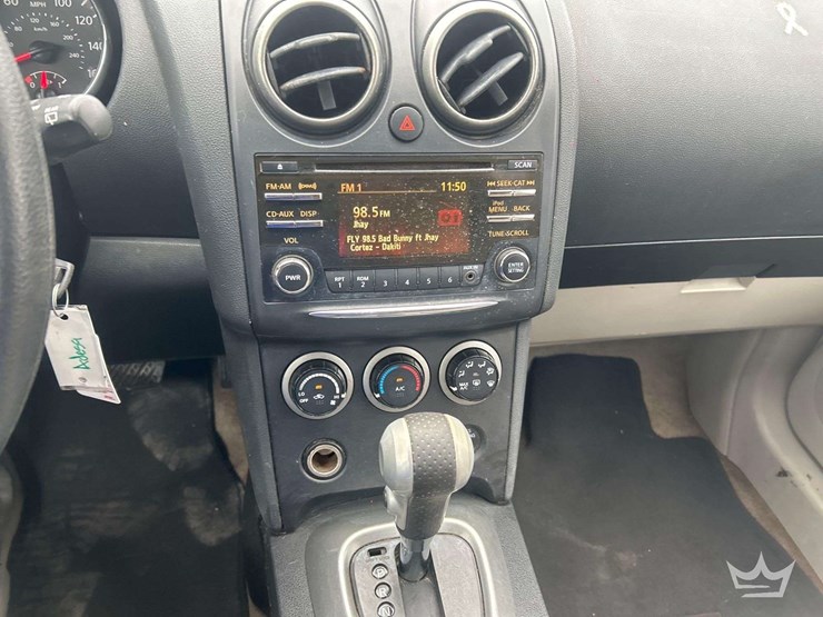 2013-nissan-rogue-image-14