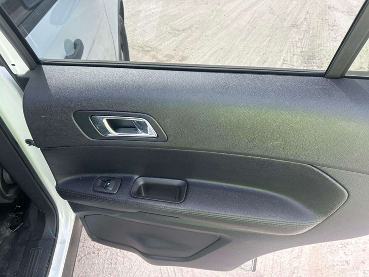 2017-ford-explorer-image-20