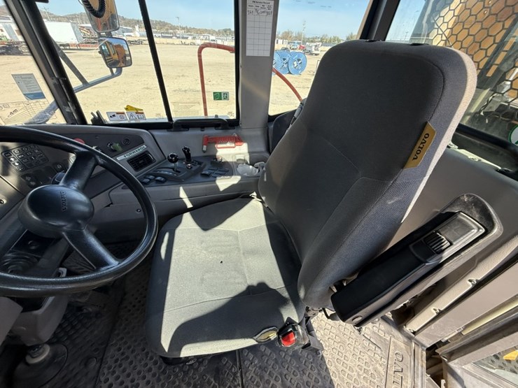 2020-volvo-a45g-image-91