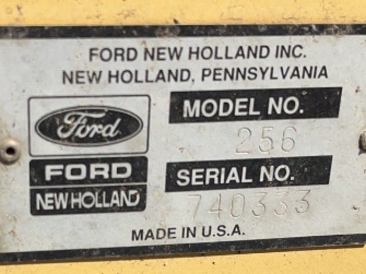 new-holland-256-image-4
