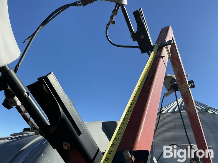 case-ih-2800-image-16