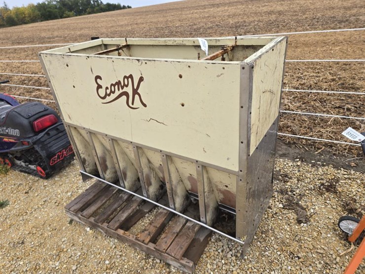 #5942-•-econo-k-hog-feeder-image-2