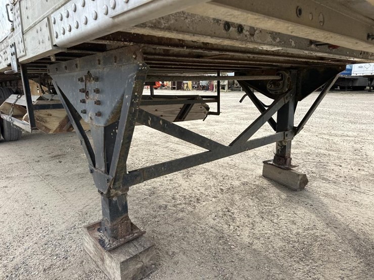 caterpillar-365-kw-image-13