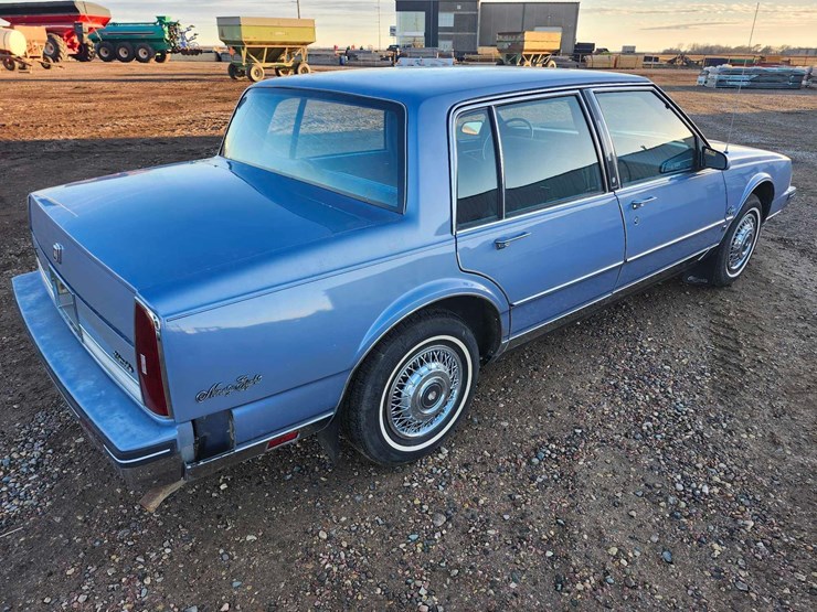1985-oldsmobile-ninety-eight-regency-image-44