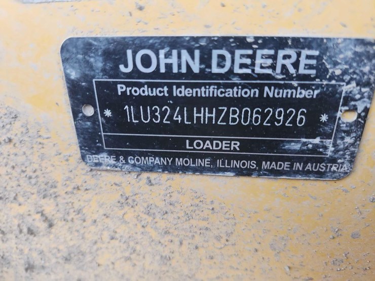 john-deere-324-image-37