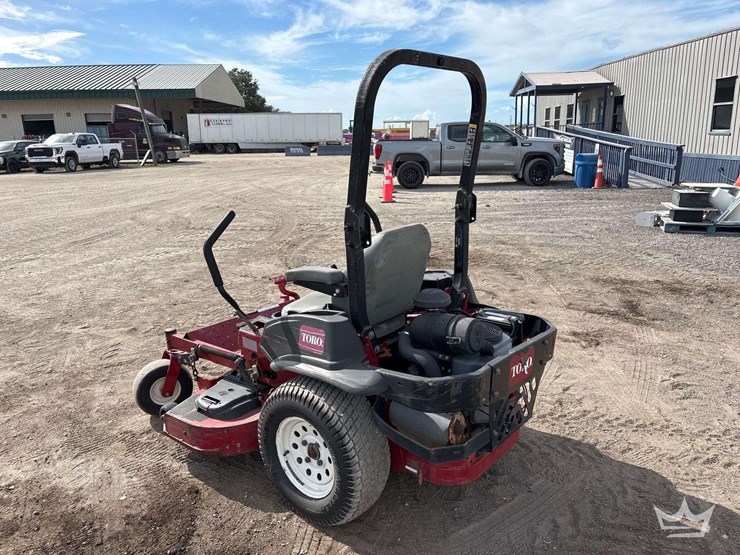 toro-zero-turn-lawn-mower-image-4