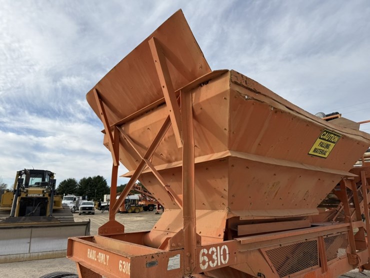 john-deere-8-image-10