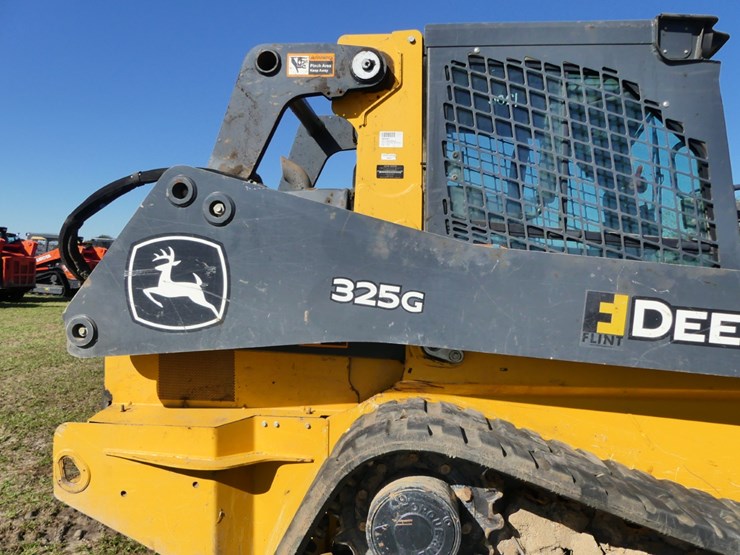 2021-deere-325g-image-7
