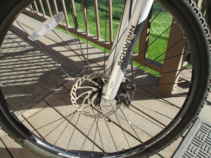 schwinn-29"-ascension-mountain-bike,-image-2