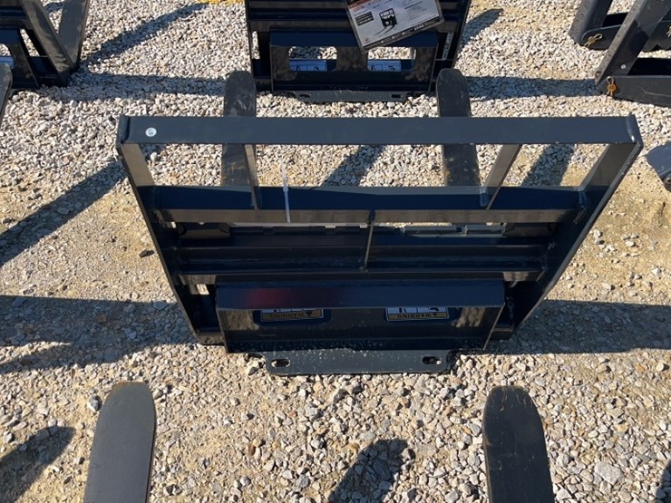 wolverine-mini-skid-steer-forks-image-2