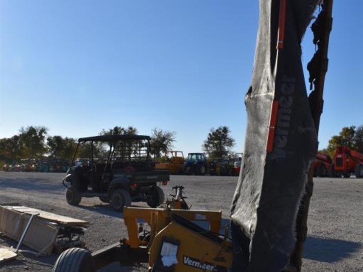 vermeer-7040-image-5