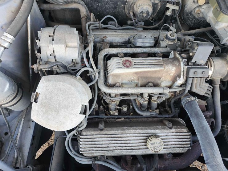 1985-oldsmobile-ninety-eight-regency-image-53