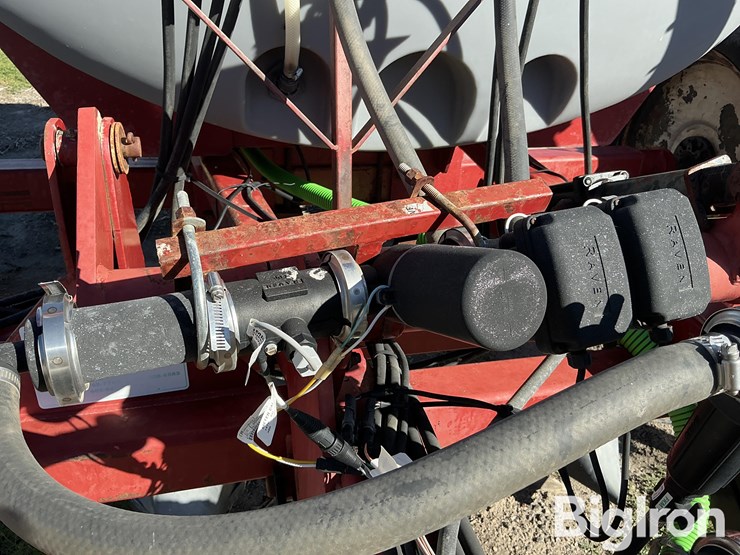 case-ih-2800-image-12