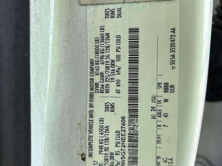 2017-ford-f550-image-5