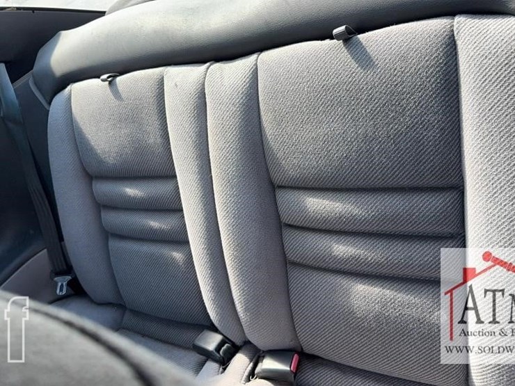 1994-ford-mustang-gt-image-12