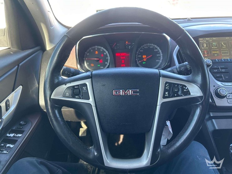 2014-gmc-terrain-suv-image-15