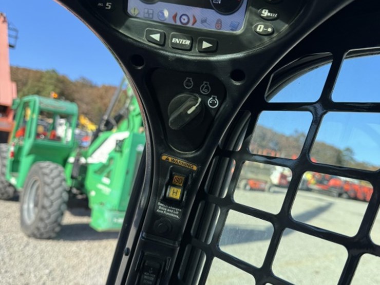 2019-bobcat-t650-image-10