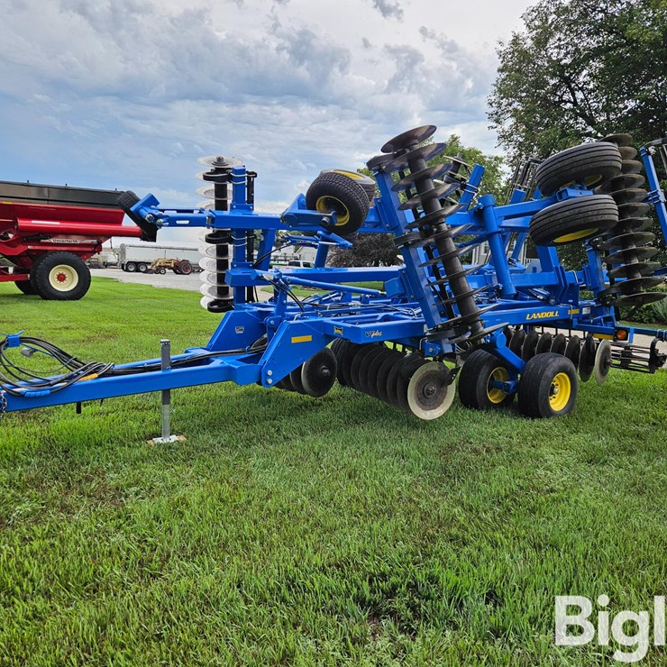 2012 LANDOLL 7431-23