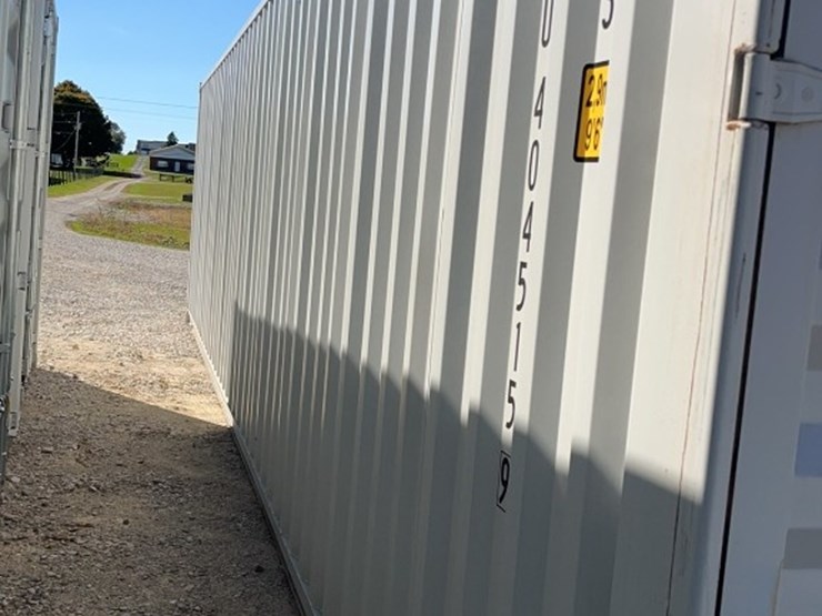 40'-5-door-high-cube-shipping-container-image-4