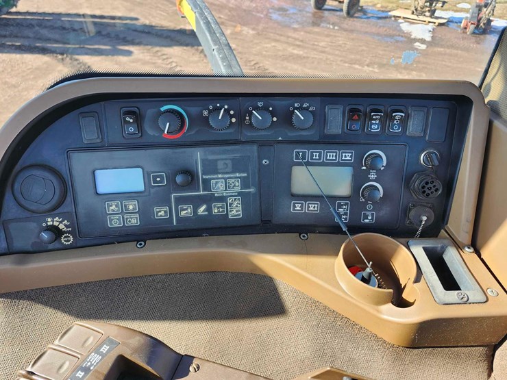 2007-john-deere-8430-image-47