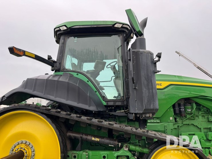 2022-john-deere-8rt-370-image-15