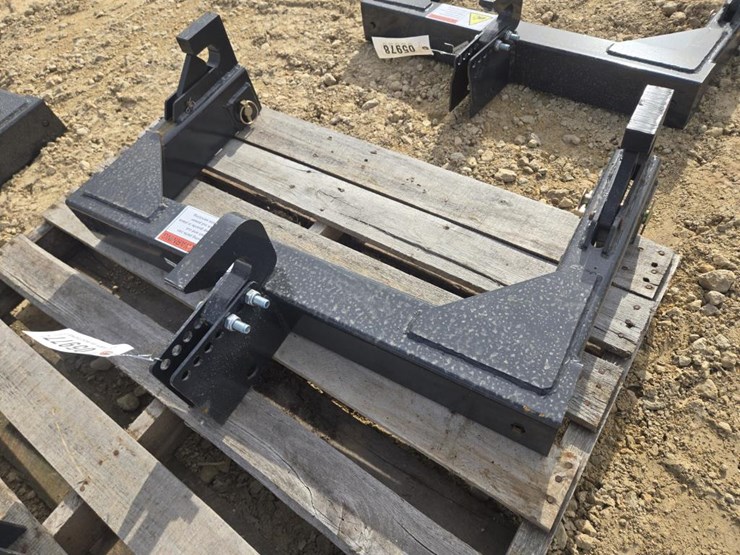 #5977-•-new-wolverine-cat.-i-3pt-quick-hitch--tr-26-01c-image-2