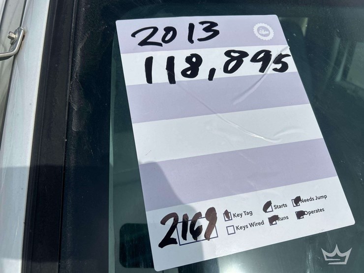 2013-ford-f750-image-28