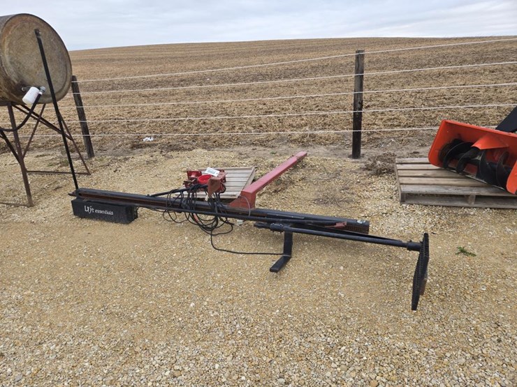 #5945-•-lyfe-essentials-handicap-combine-lift-image-1