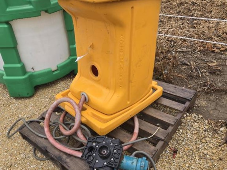 #5930-•-chemical-sprayer-tank-image-2