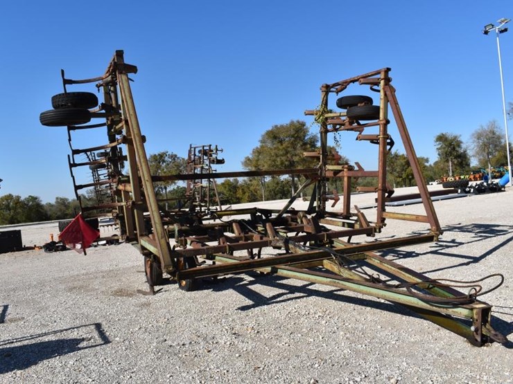 john-deere-1600-image-2