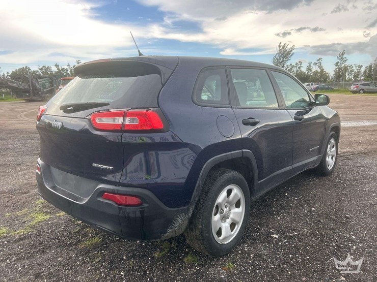 2014-jeep-cherokee-image-3