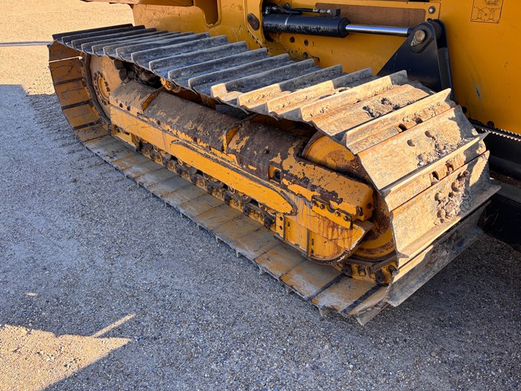 2022-deere-650k-image-10