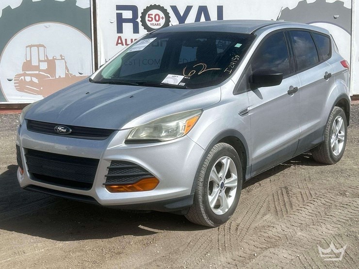 2016-ford-escape-image-1
