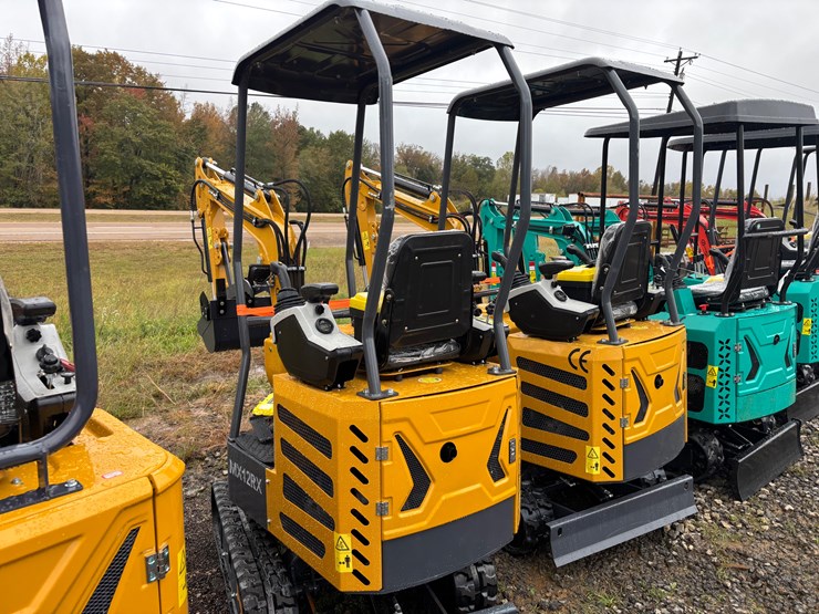 #82-•-cfg-industrial-mx12rx-mini-excavator-image-5