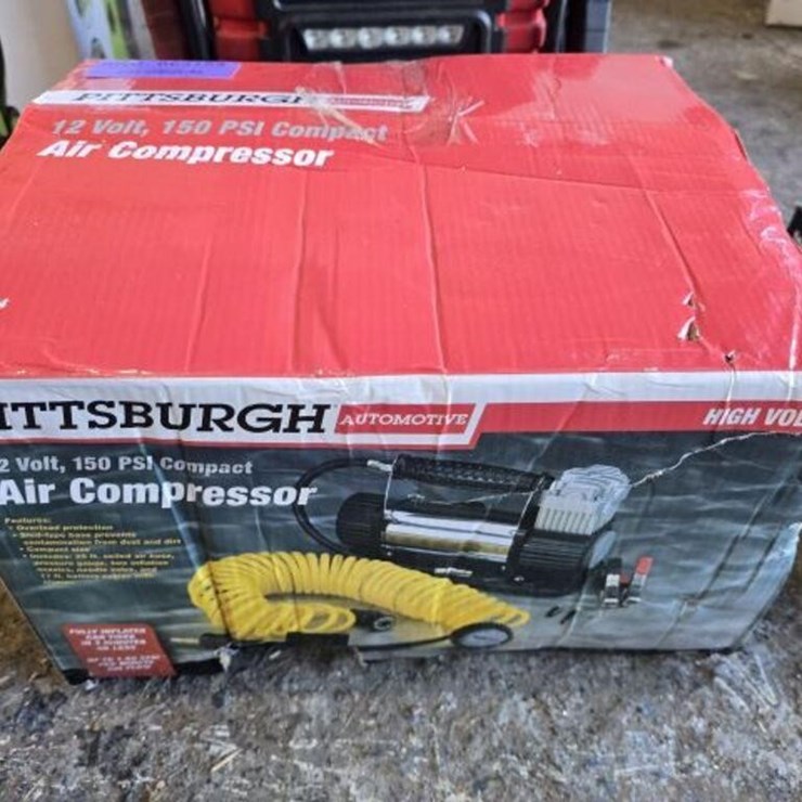Pittsburg 12 Volt 150 PSI Air Compressor