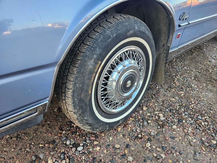 1985-oldsmobile-ninety-eight-regency-image-102