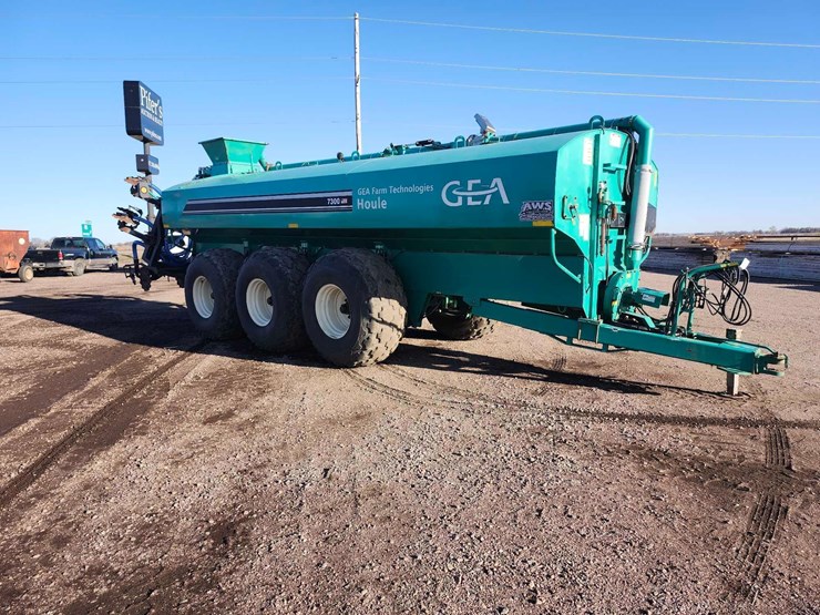 2013-gea-houle-7300-manure-tanker-image-5