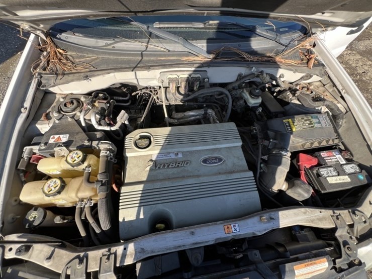 2006-ford-escape-hybrid-image-12