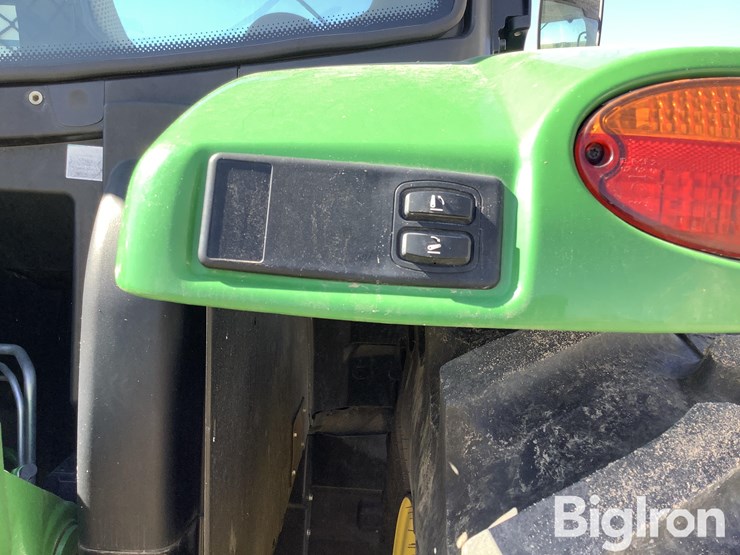 2022-john-deere-6155r-image-13