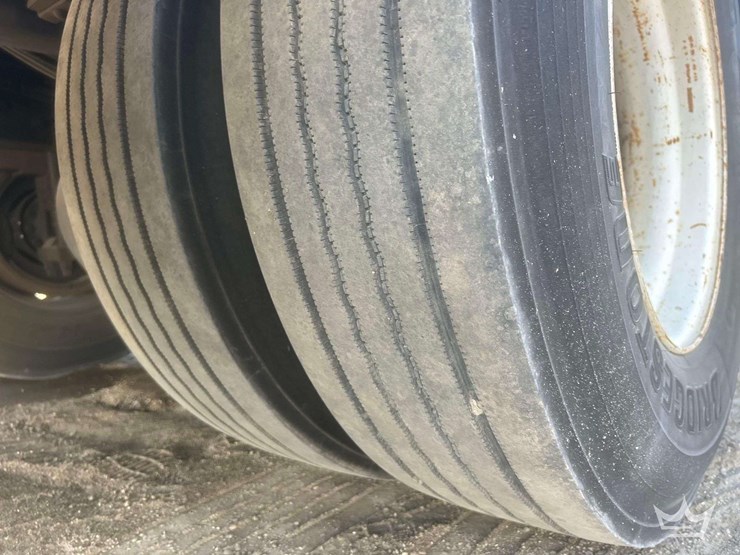 2006-international-durastar-4300-image-60